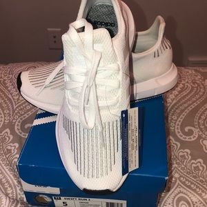 Adidas swift run